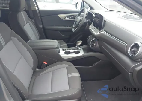 2025 Chevrolet Blazer Fwd 2Lt из США, поврежденный, VIN 3GNKBCR47SS191462